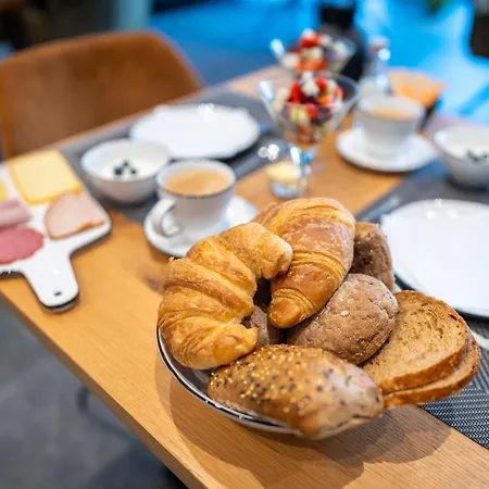 Bed & Breakfast Punto Velo Zutendaal